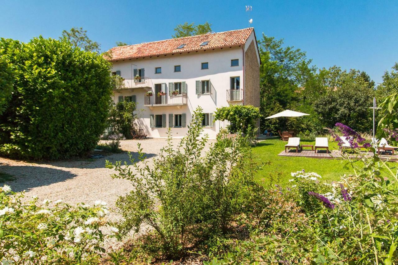 Appartamenti Presso Cascina La Melagrana Costigliole d'Asti Exterior foto