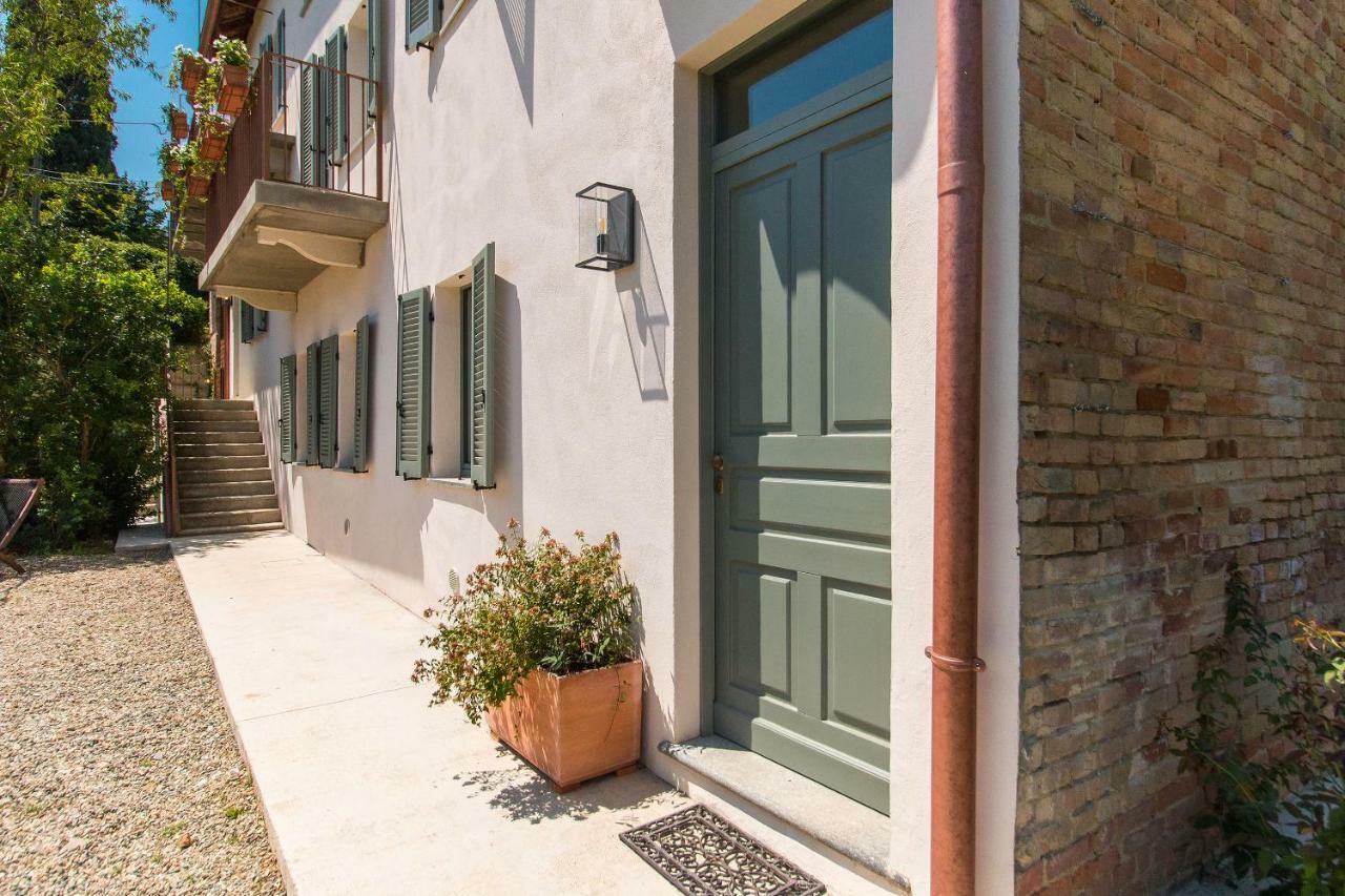 Appartamenti Presso Cascina La Melagrana Costigliole d'Asti Exterior foto