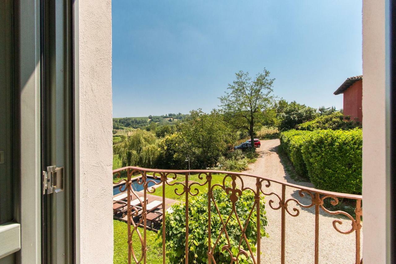 Appartamenti Presso Cascina La Melagrana Costigliole d'Asti Exterior foto